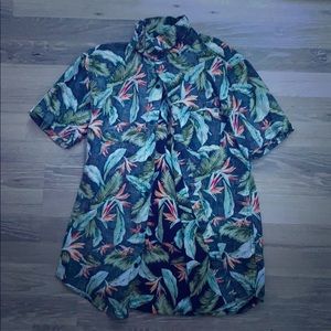Hawaiian shirt